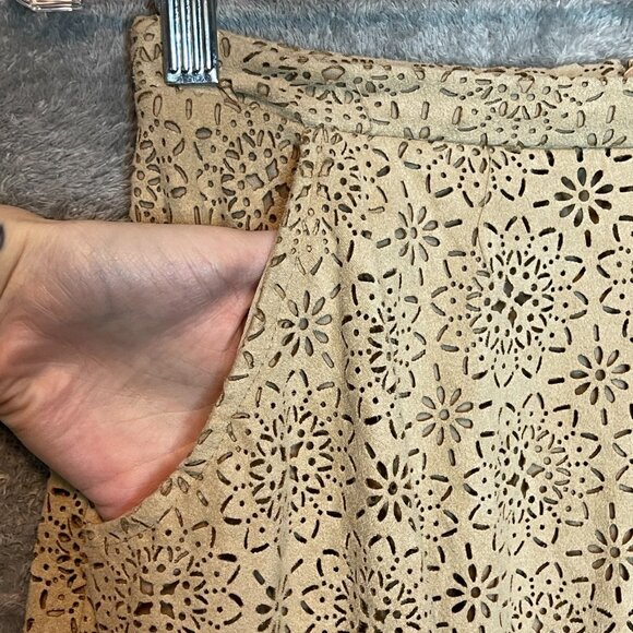 Altard State Juniors Faux Suede Leather Mandala Geometric Circle Skater Skirt L - Picture 4 of 11